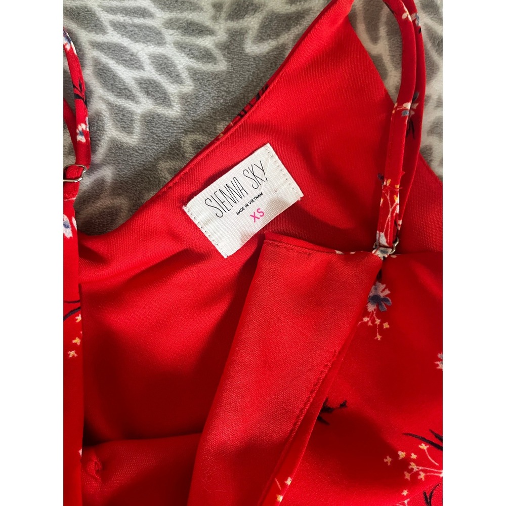Red Floral Camisole Top size XS Cami V-Neck Boho Chic Cottagecore Girly Feminine - Picture 2 of 9